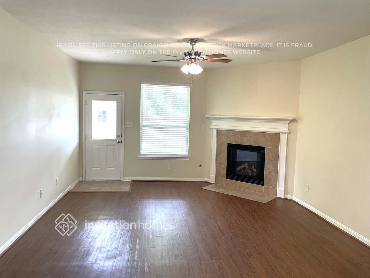 30607 Gardenia Trace Dr - Photo 2 of 12