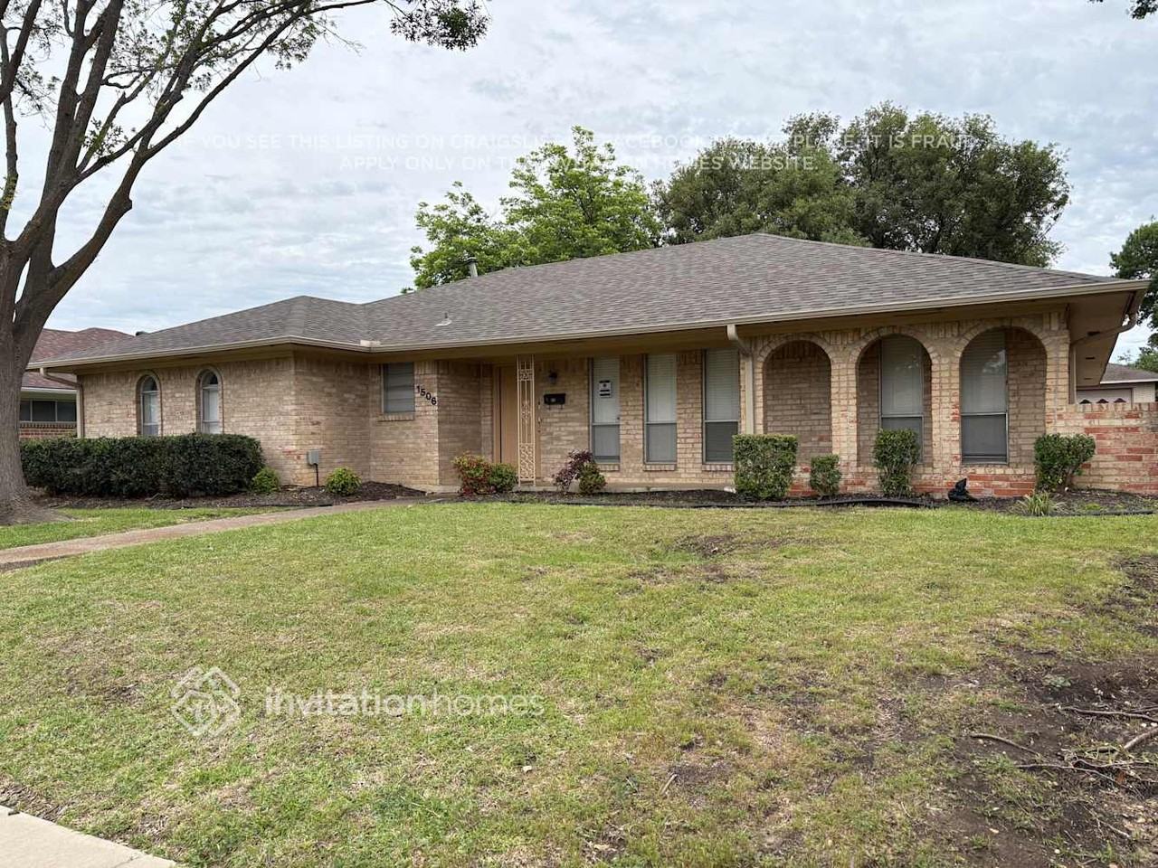 1506 Mayfield Ave - Photo 2 of 23
