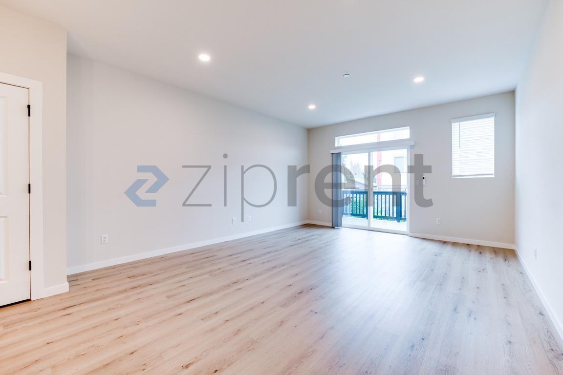 16723 Alderwood Mall Pkwy #A6 - Photo 6 of 22