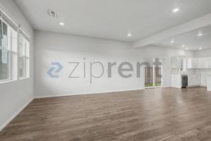 featured image of 555 Stoller St
