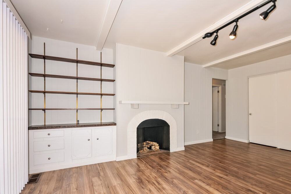 4973 Bristol Rock Rd - Photo 4 of 17