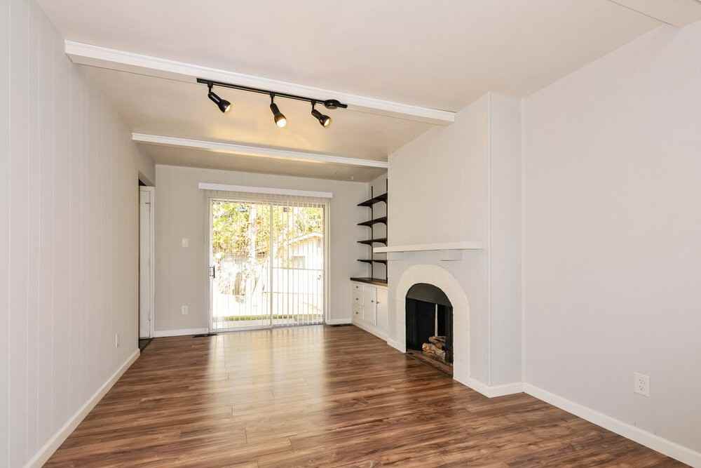 4973 Bristol Rock Rd - Photo 5 of 17