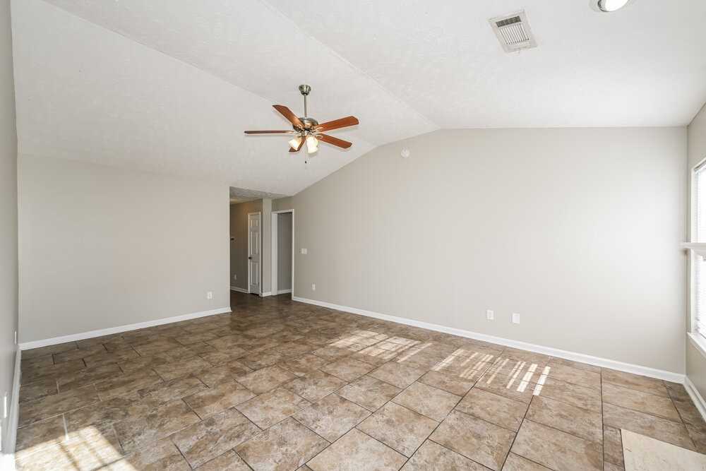 176 Howard Woody Dr - Photo 5 of 16