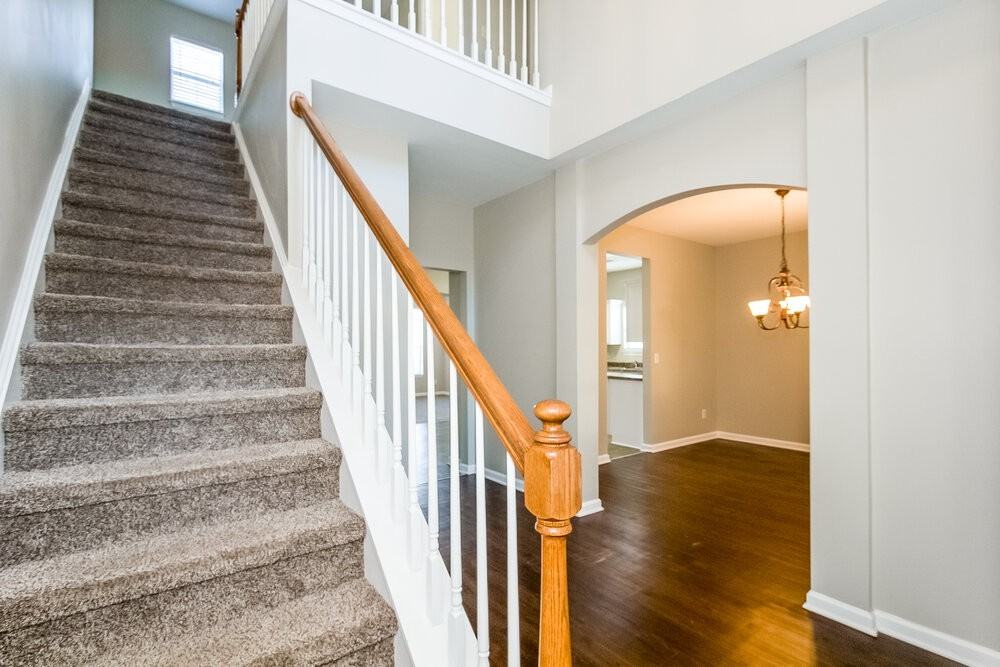 618 Brookwater Dr - Photo 2 of 15