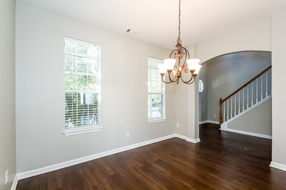 618 Brookwater Dr - Photo 6 of 15