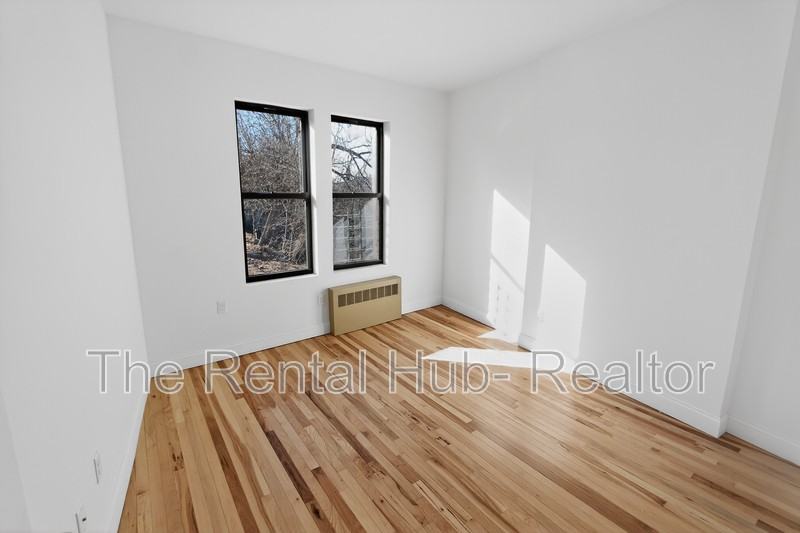 91 Elm St #1A - Photo 5 of 9