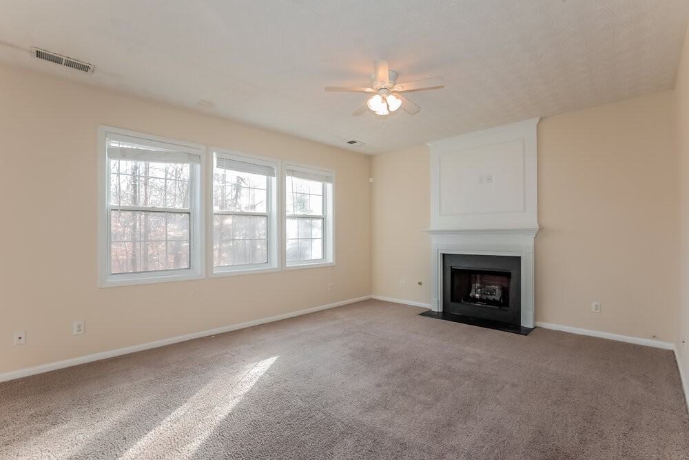 7069 Silver Bend Overlook - Photo 5 of 17