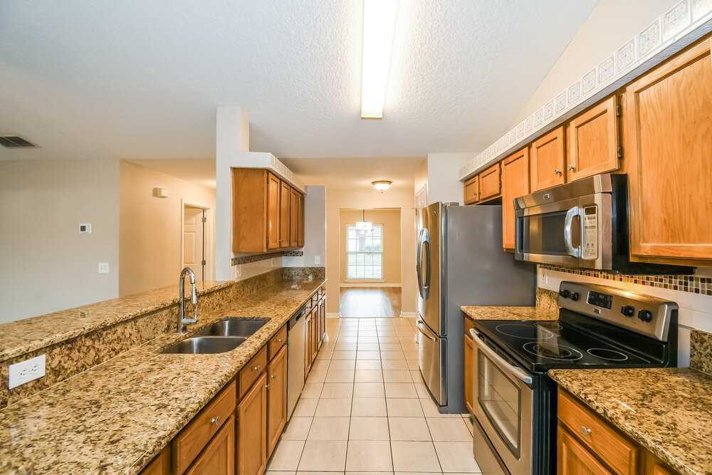 409 Sweet Jasmine Way - Photo 7 of 16