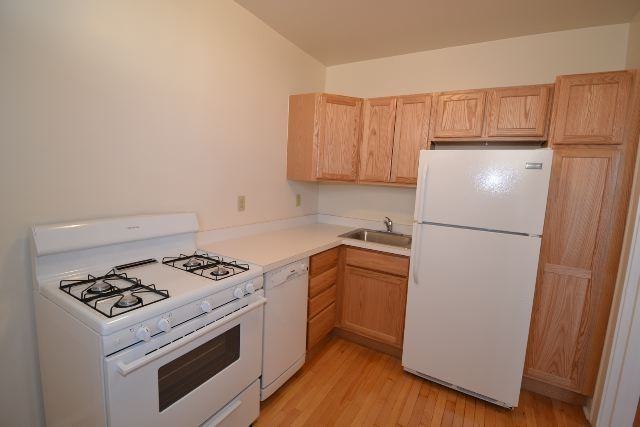 4303 N Francisco Ave #3 - Photo 3 of 20