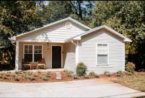 featured image of 129 N Peter St