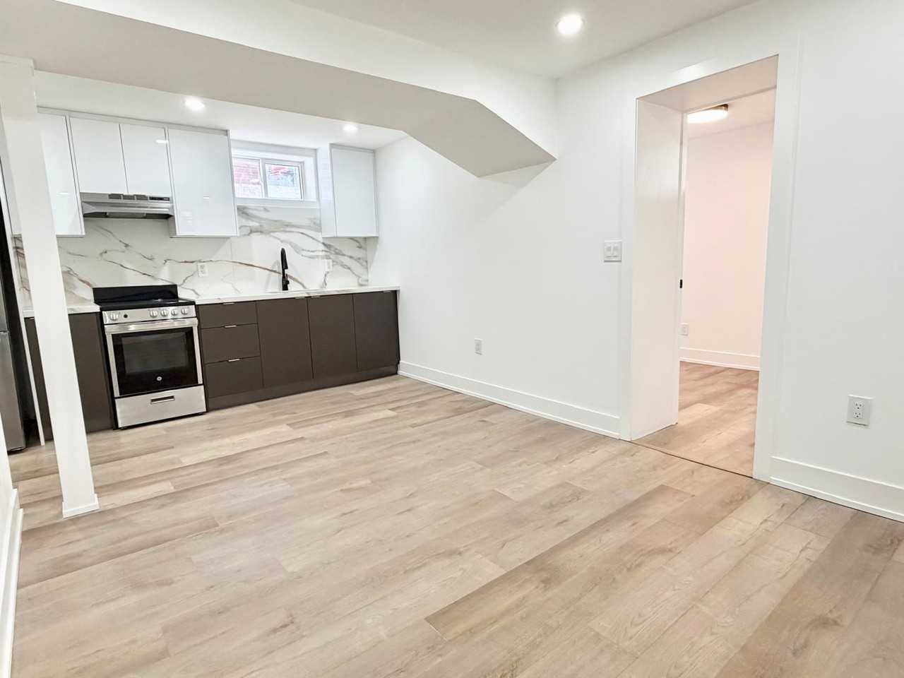425 Whitmore Avenue - Photo 6 of 19