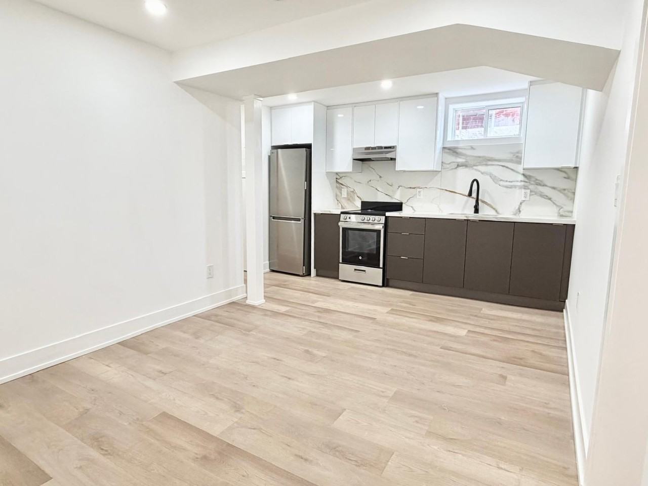 425 Whitmore Avenue - Photo 5 of 19