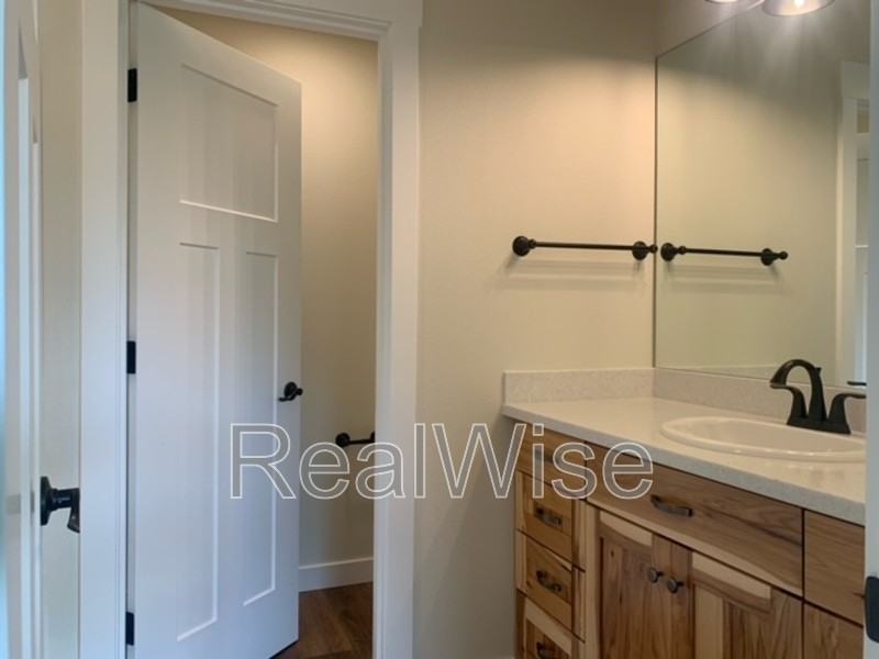 1184 Fruitdale Dr #C - Photo 7 of 16