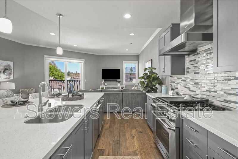 111 W Prospect Ave #205 - Photo 6 of 32