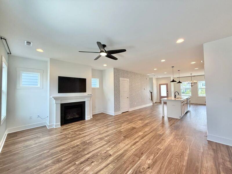1910 Cedar Dam Ln - Photo 5 of 23