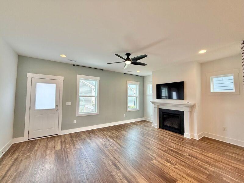 1910 Cedar Dam Ln - Photo 6 of 23