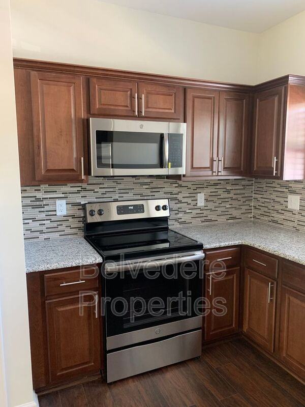 105 Sommerwall Pl - Photo 3 of 15