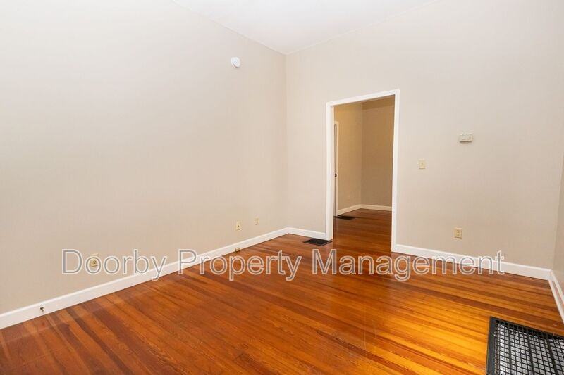 318 Tremont St #2 - Photo 6 of 14