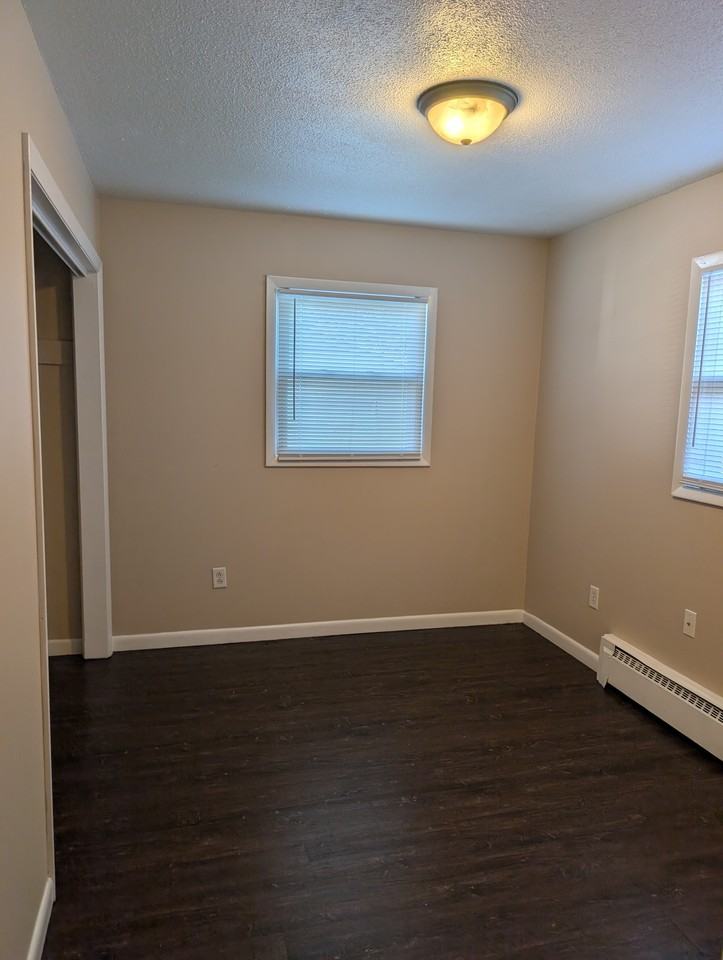 414 North Sheldon Street - Photo 7 of 11