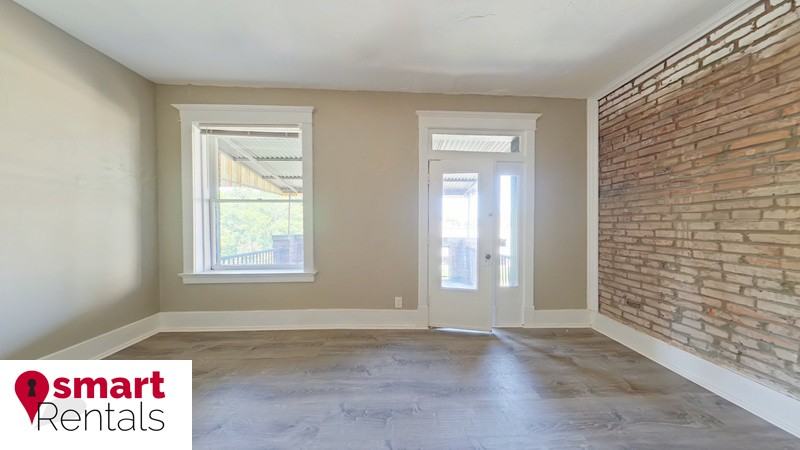 3640 Shaw - Photo 2 of 16