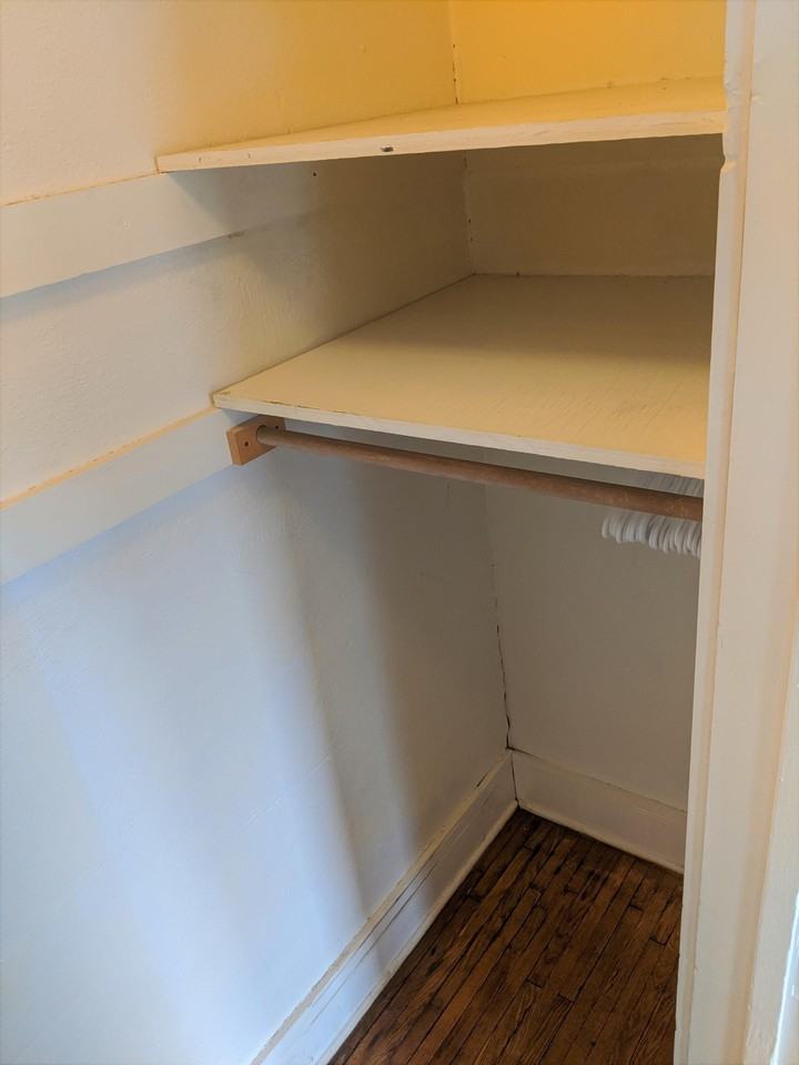 240 7th Avenue - Photo 3 of 9