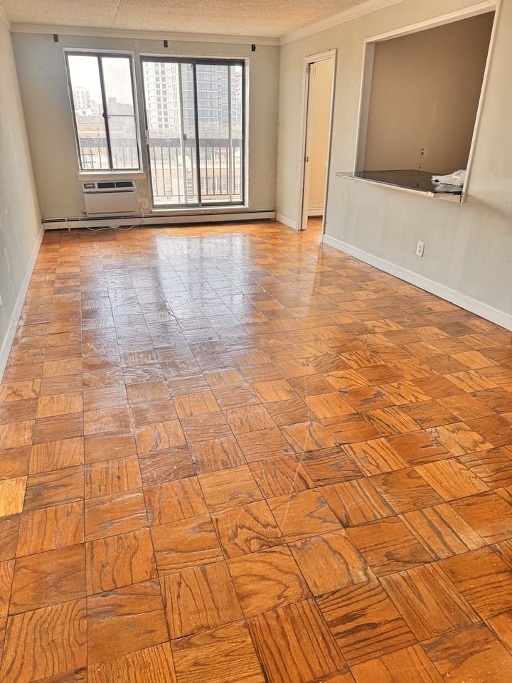 140-16 34th Avenue #1003 - Photo 6 of 13