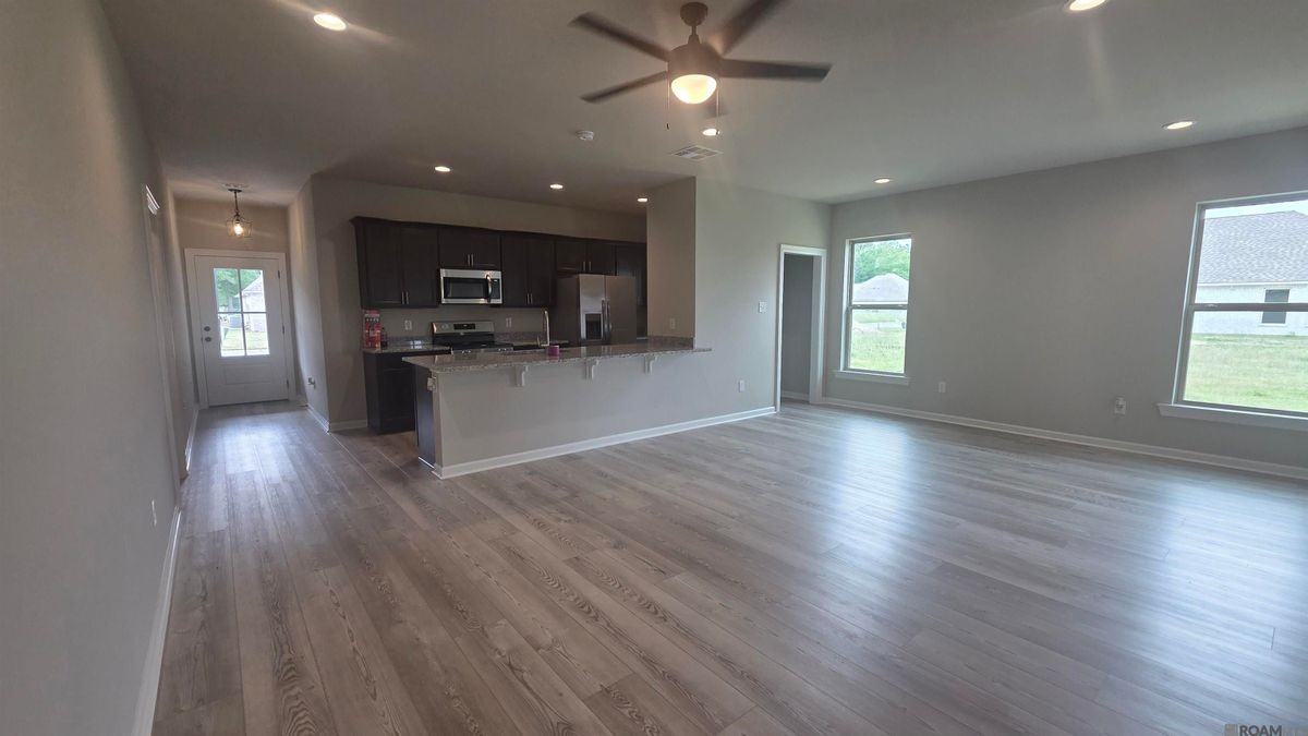 25662 Tarver Dr - Photo 4 of 21