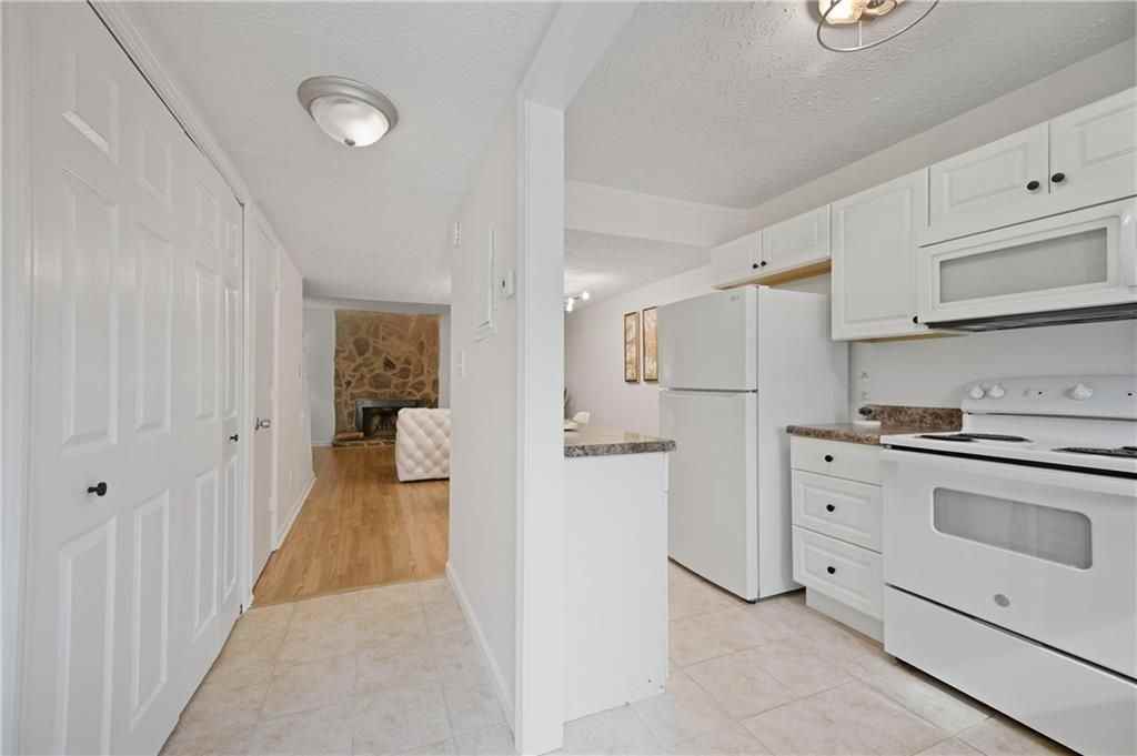 1677 Wynndowne Trl Se - Photo 2 of 22