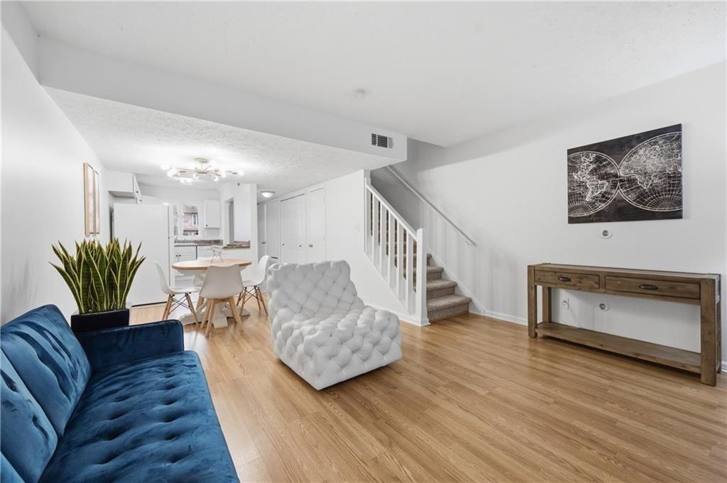 1677 Wynndowne Trl Se - Photo 6 of 22