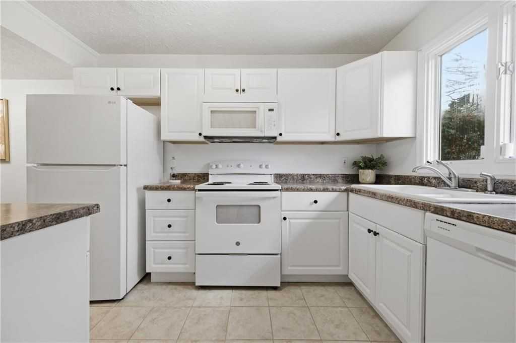 1677 Wynndowne Trl Se - Photo 7 of 22