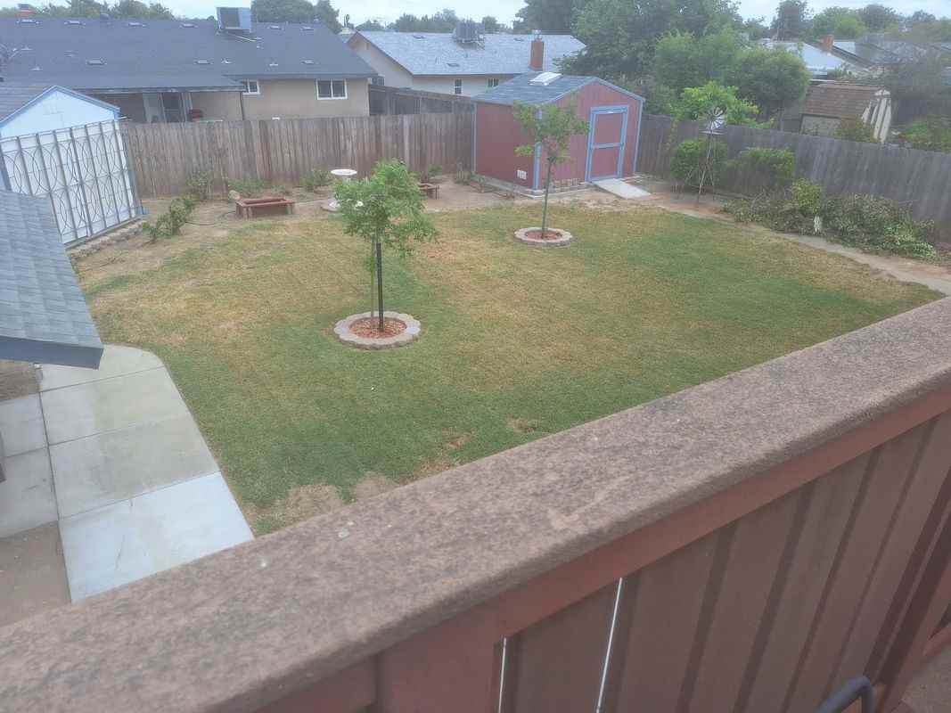 380 S 19th Ave - Photo 2 of 3