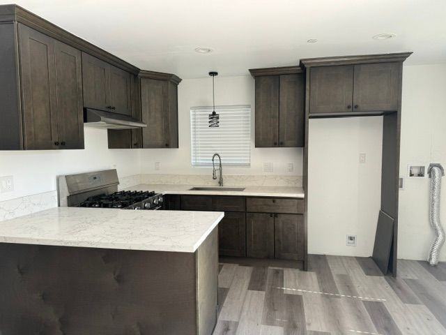 223 Orange Ave - Photo 5 of 12
