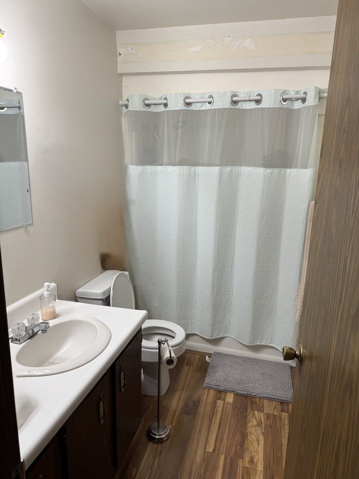 117-121 East High Street - Photo 3 of 7
