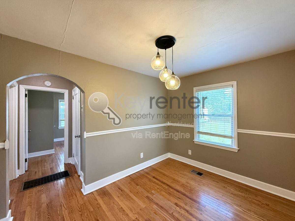 308 Druid Ln - Photo 3 of 10