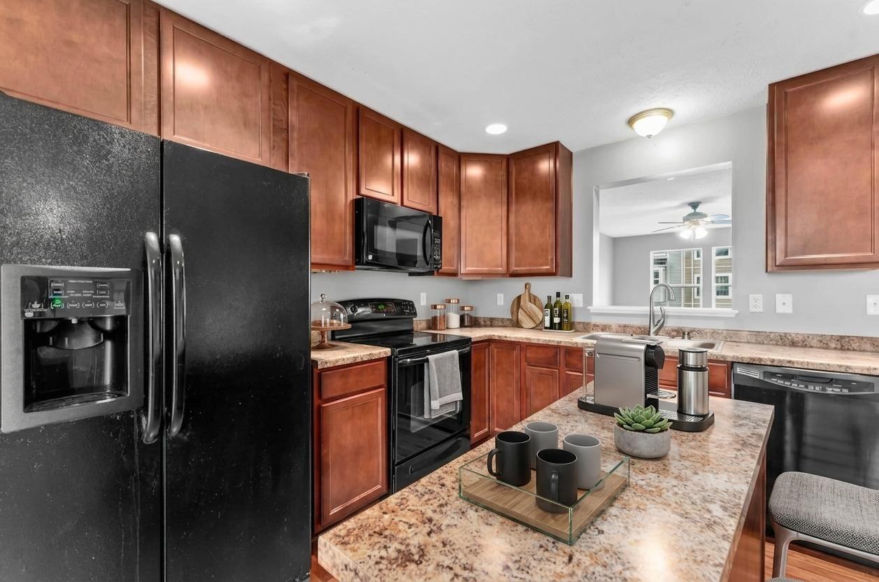 109 Birds Eye View Drive - Photo 3 of 11