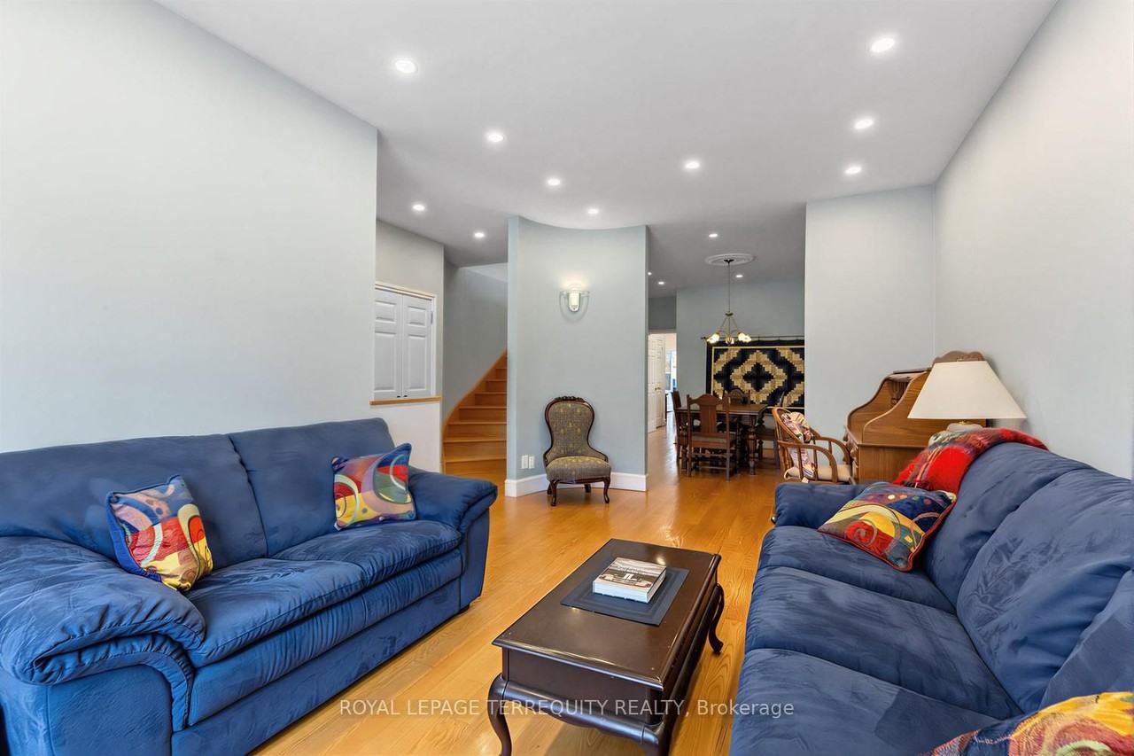 21 Hadley Road - Photo 2 of 19