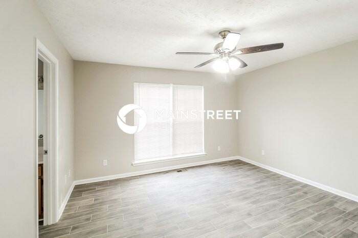 6820 Summit View Dr - Photo 7 of 17