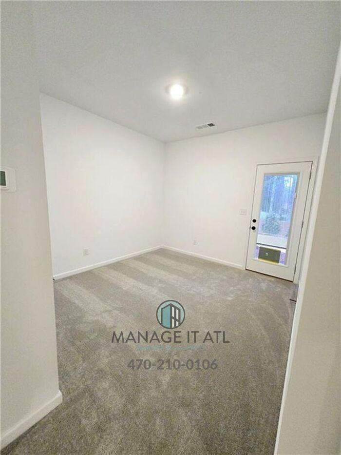 6162 Wayburn St - Photo 6 of 35