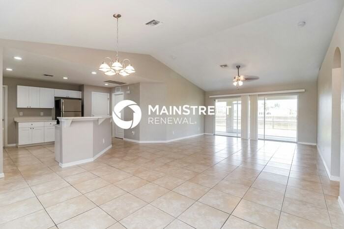 411 Nw 13th St - Photo 6 of 16