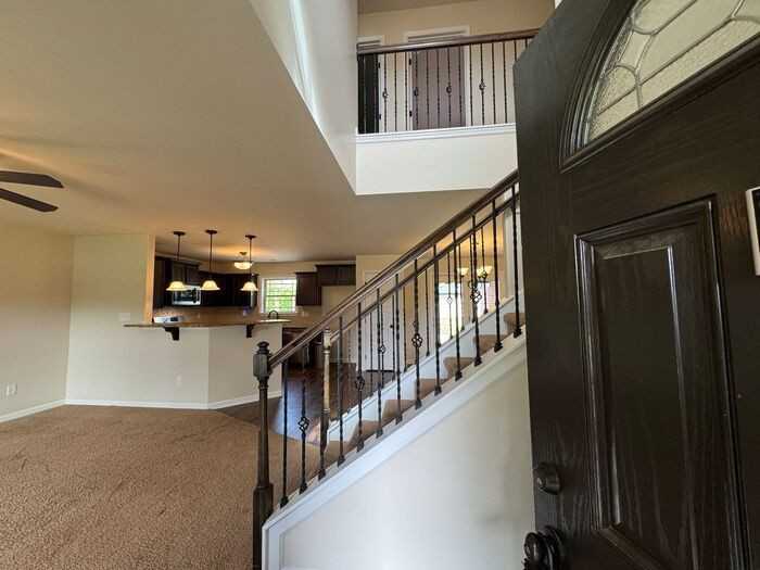 161 Bobo Rd - Photo 3 of 45