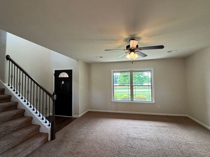 161 Bobo Rd - Photo 6 of 45