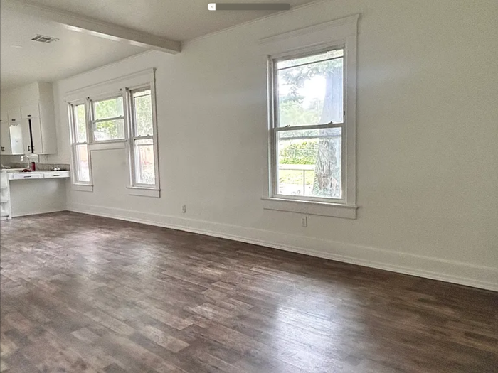 149 S Dixon Ave - Photo 6 of 8