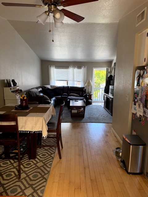 519 N Jefferson St #NA - Photo 5 of 10