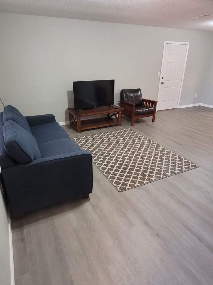 8802 Pebble Brook Dr #NA - Photo 4 of 11