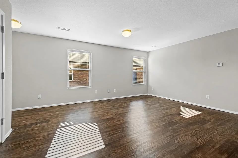 264 E Anabranch Ct #NA - Photo 7 of 17