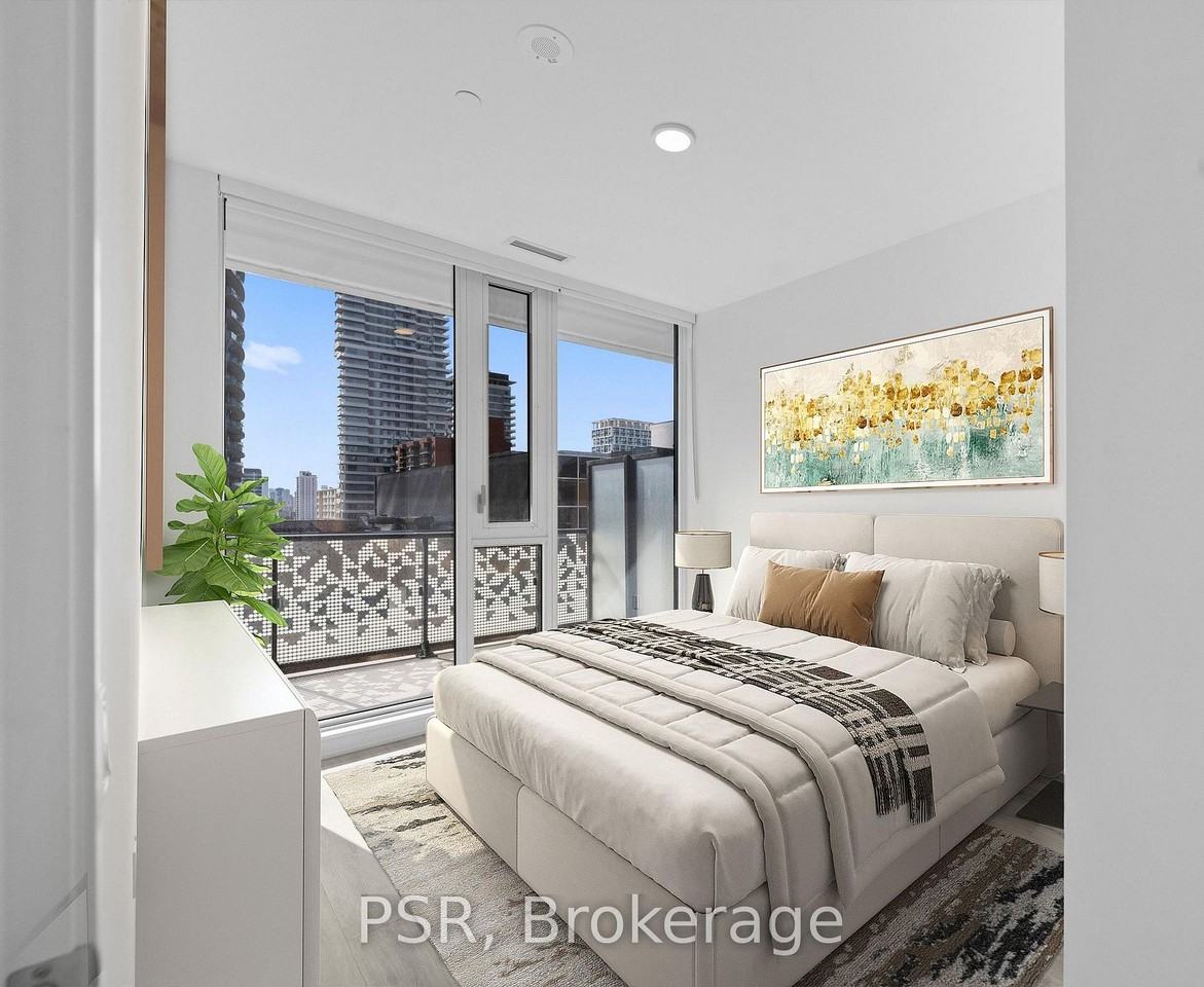 101 Roehampton Avenue - Photo 5 of 11