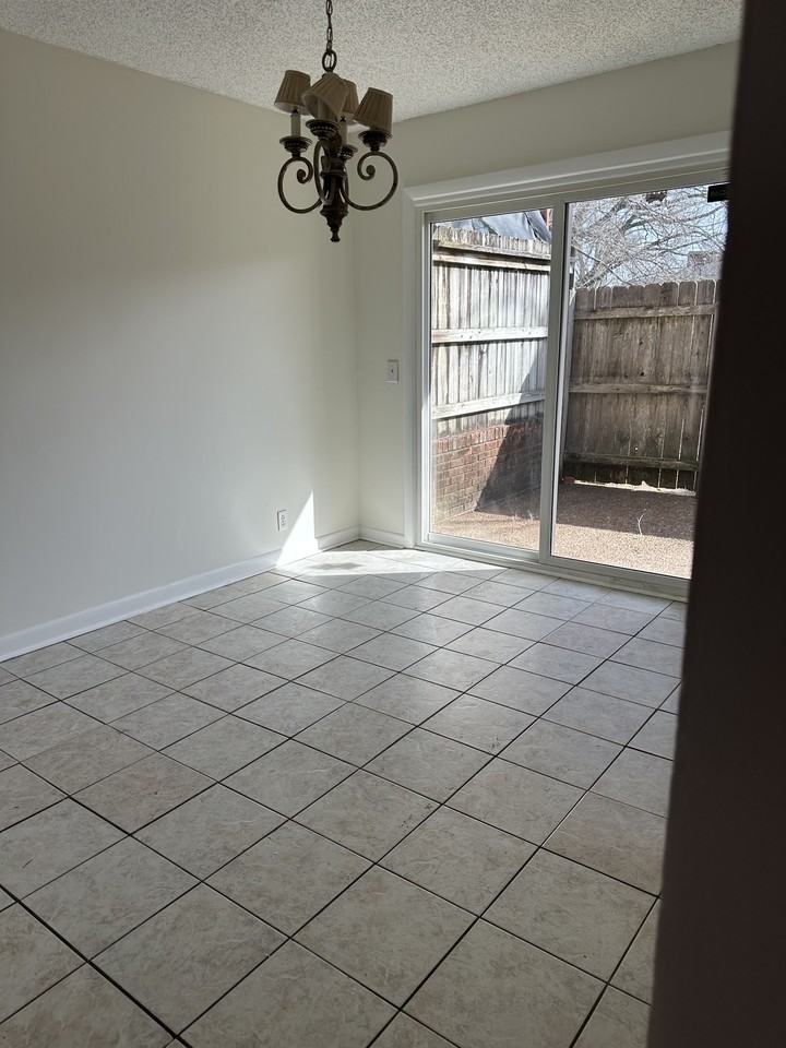 5515 Country Dr #44 - Photo 6 of 18