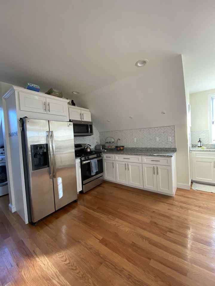 26 Forest Ave #3 - Photo 4 of 29