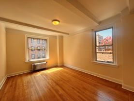 25 E 10th St #4F - Photo 1 of 1