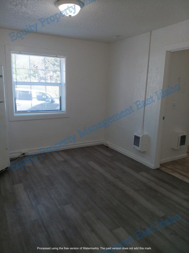 225 W Bridger St #9 - Photo 2 of 12